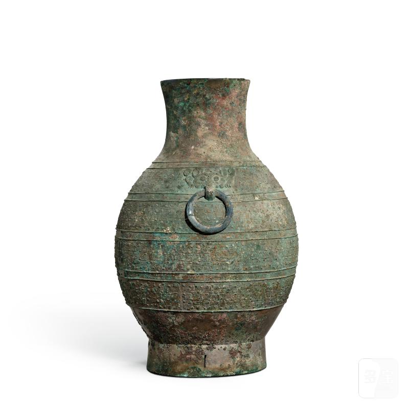 An archaic bronze ritual wine vessel, hu, Eastern Zhou dynasty, Warring States period | 東周戰國 青銅蟠虺紋鋪首耳壺 - 图2